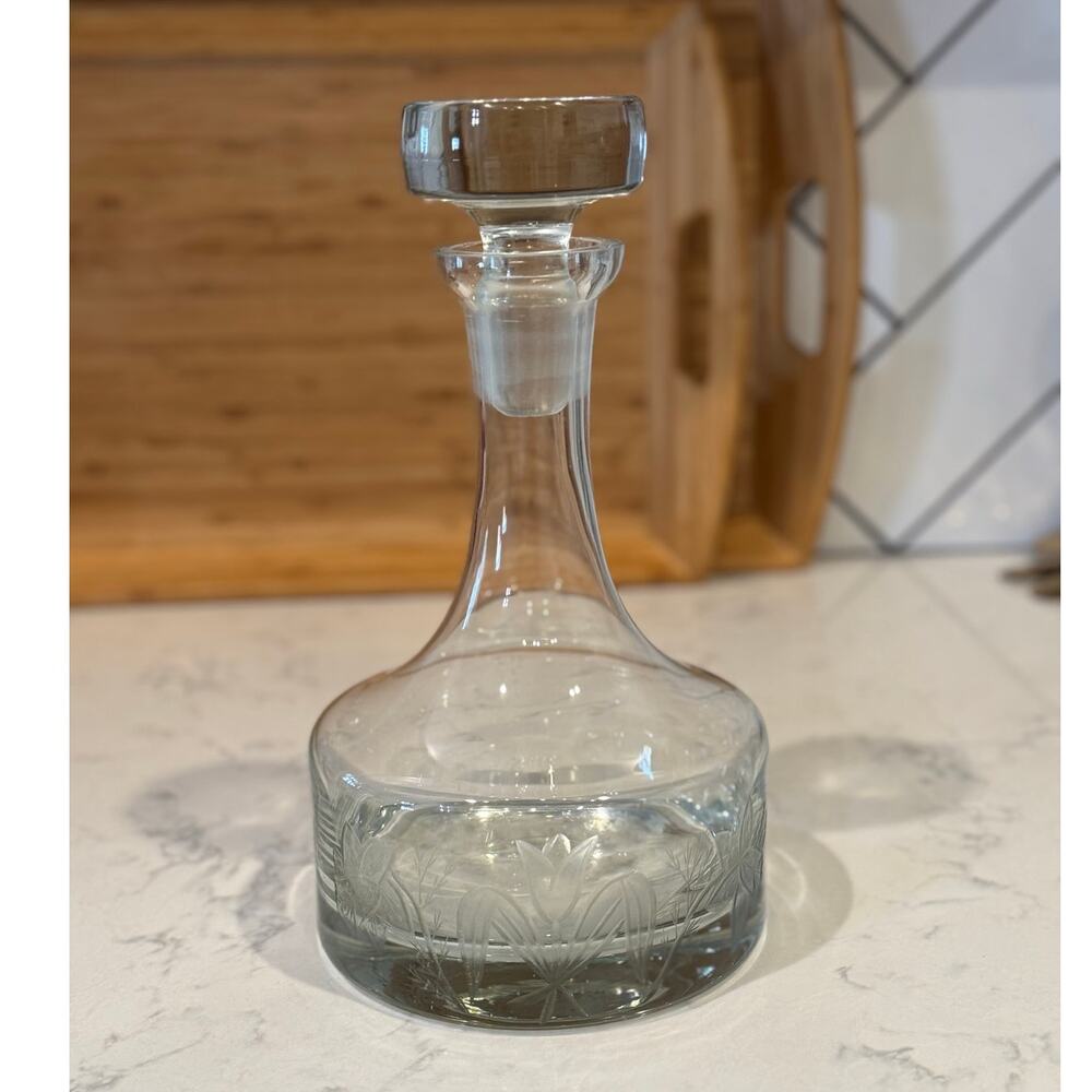 Krosno Polish Crystal Decanter tulip etched design Heavy Crystal Decaanter